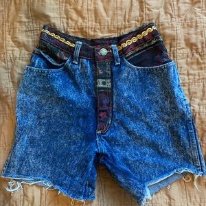 Body Blue jean shorts with unique detailing